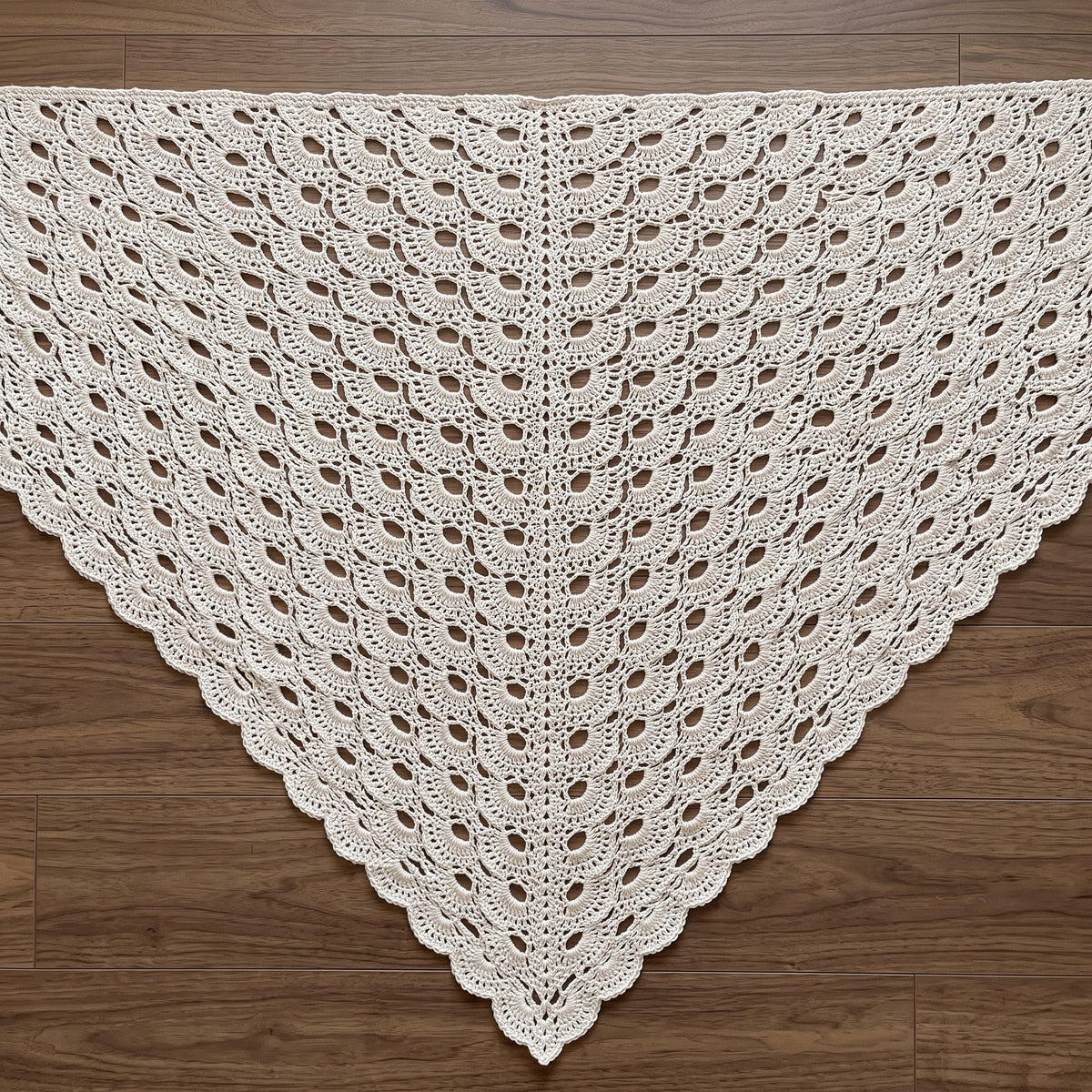 Lace Shawl Crochet Pattern PDF, Triangle Wedding and Beach Wrap