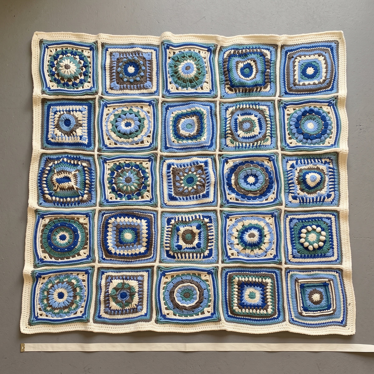 Mandala Blanket Crochet Pattern PDF, 25 Square Sampler Afghan