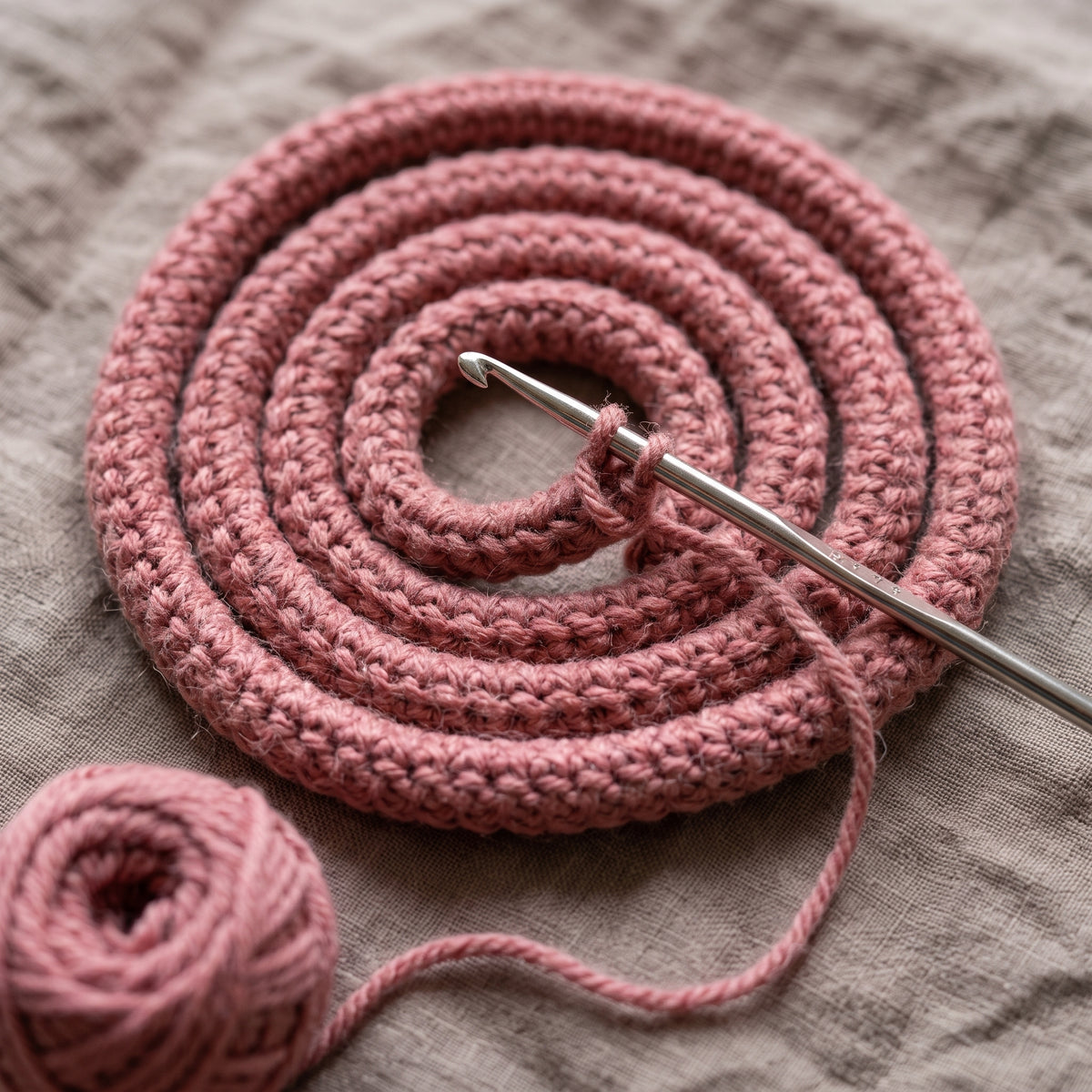 Crochet Crossbody Bag Pattern PDF | Round Mandala Purse with Shell Edging, US Terms | Instant PDF