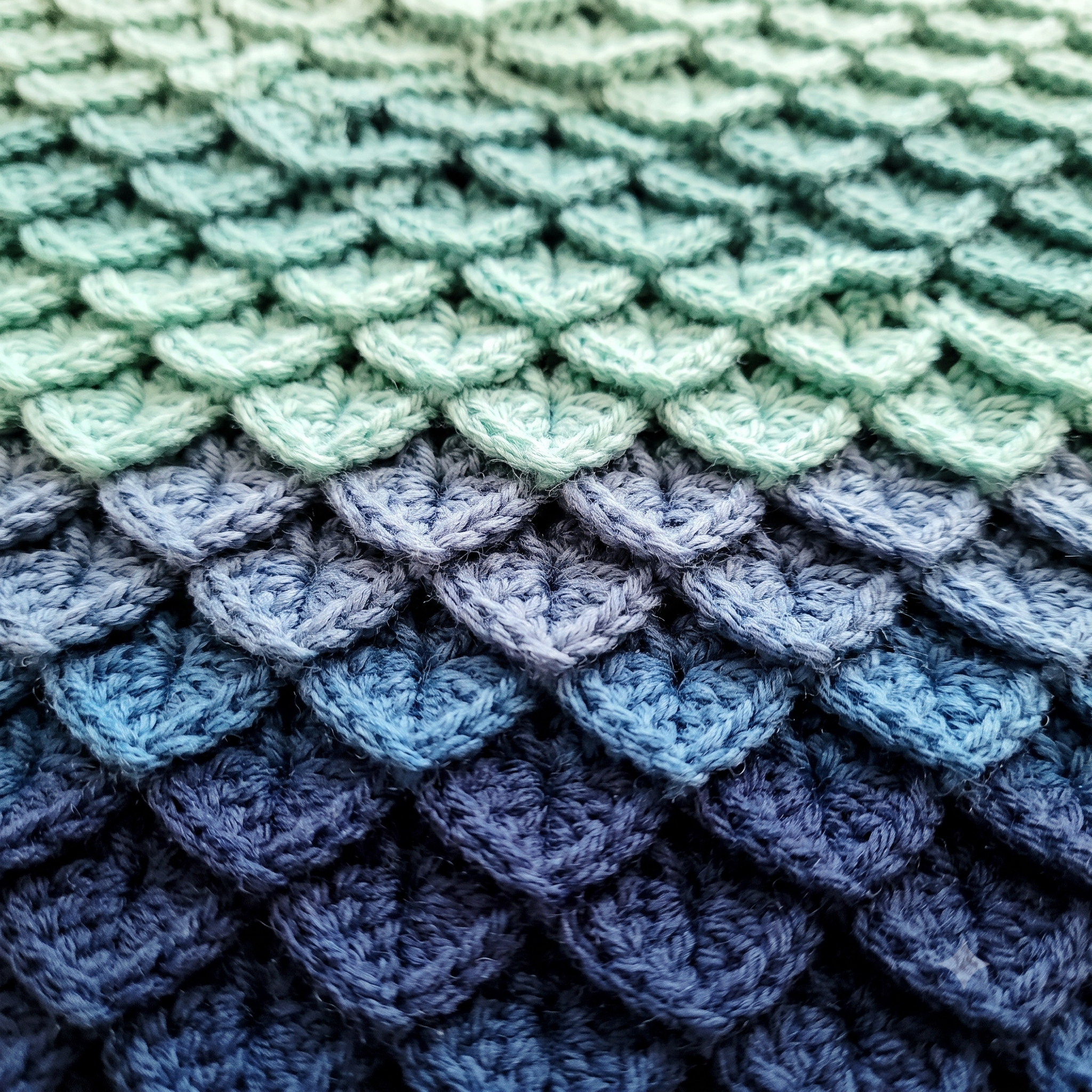 Dragon Scales Crochet Blanket Pattern PDF, Easy Textured Afghan, Dragon Scale Stitch Throw, English US Terms, Instant Download