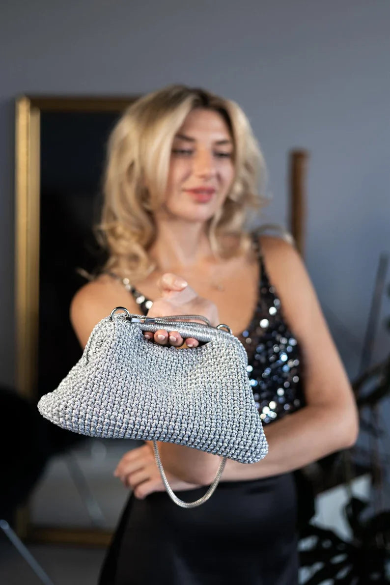 Shiny Crochet Clutch Pattern with Frame, Christmas Evening Bag PDF & Video Tutorial, DIY Sparkle Yarn Pouch, Crochet Clutch for New Year