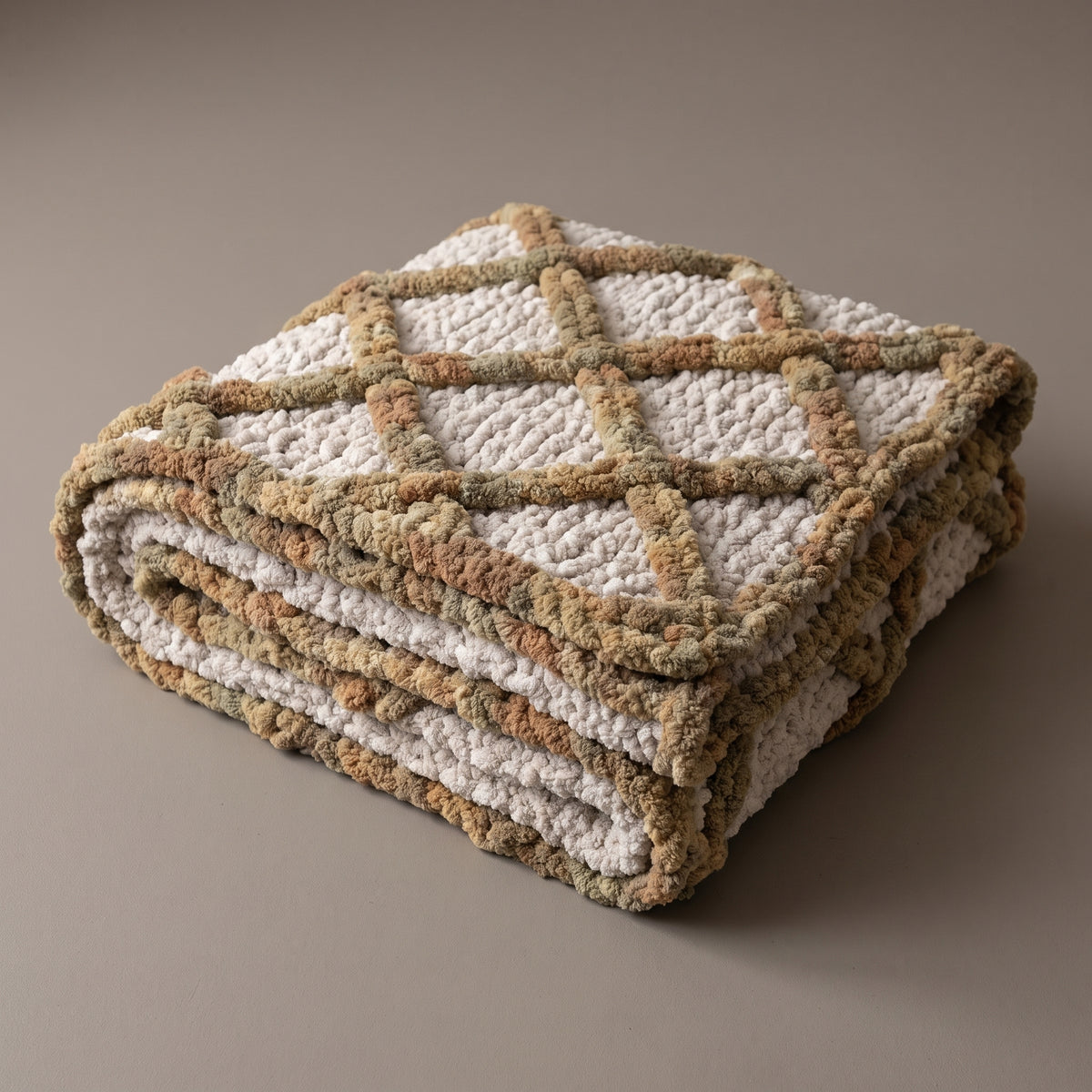 Hand Knit Blanket Pattern PDF | No Needles or Hooks Needed | Diamond Lattice Throw 30x50 in | Chunky Yarn, Instant Download