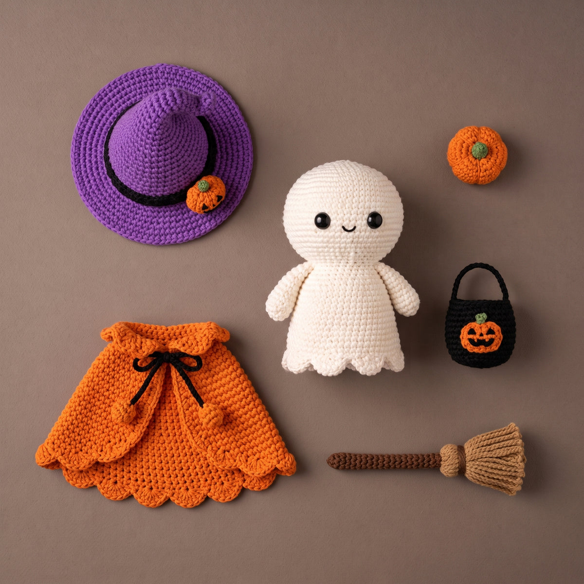Halloween Ghost Amigurumi Crochet Pattern PDF, Witch Hat Ghost