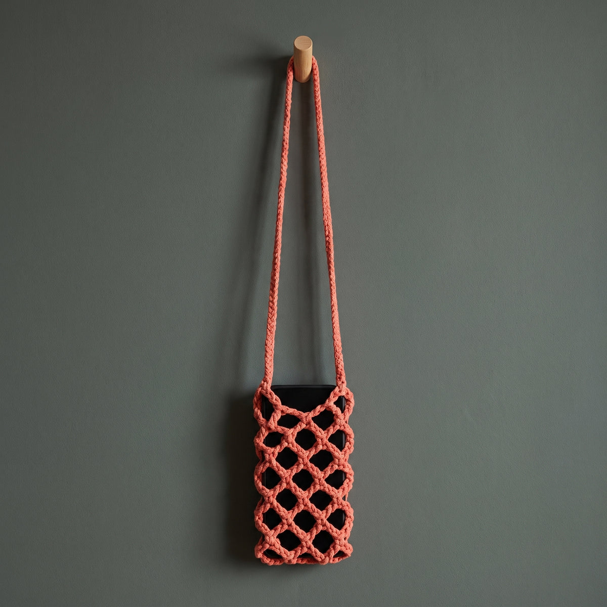 Crochet Phone Bag Pattern PDF | Mesh Crossbody Phone Pouch with Strap | Video Tutorial + 17 Pages | Easy, US Terms