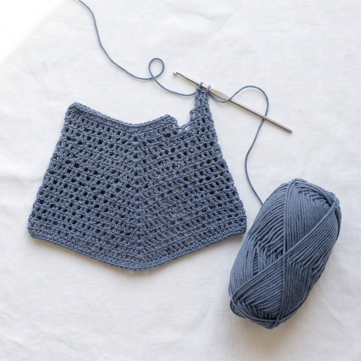 Crochet Poncho Pattern PDF | Seamless Reversible Poncho, Made to Measure, Confident Beginner