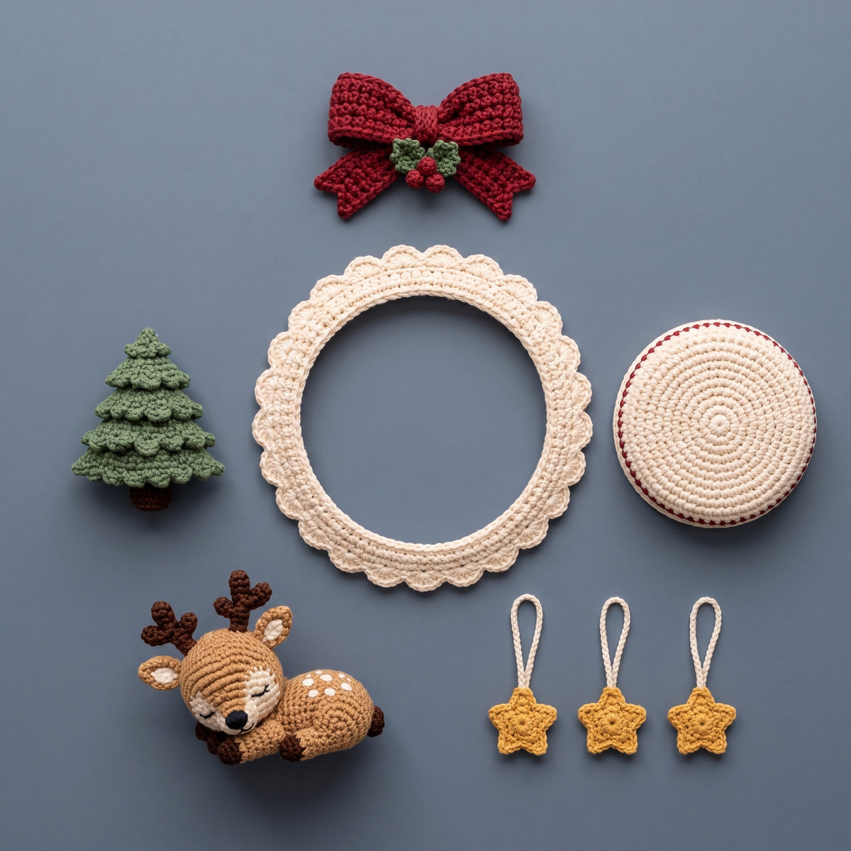 Christmas Reindeer Ornament Crochet Pattern PDF, Snow Globe Bauble